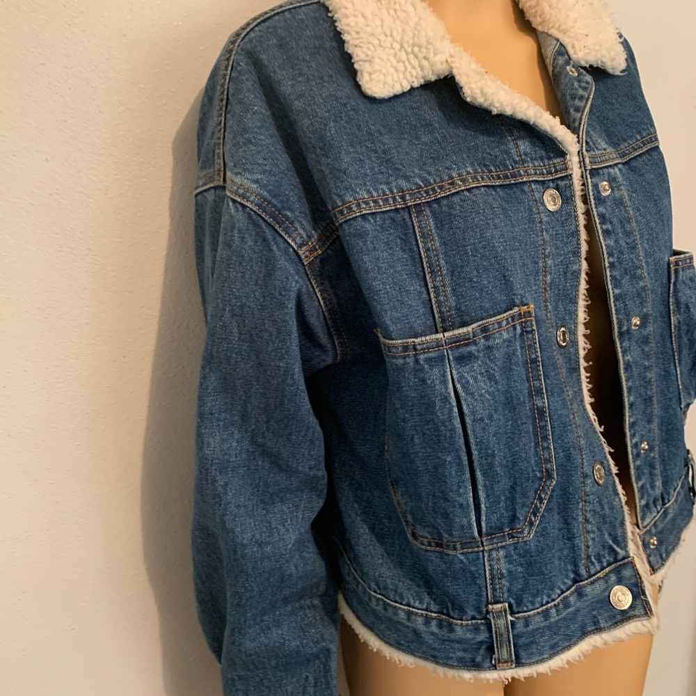 Jean jacket - Picture 2 of 4